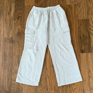 Old Navy Light Gray Women's Cargo Joggers